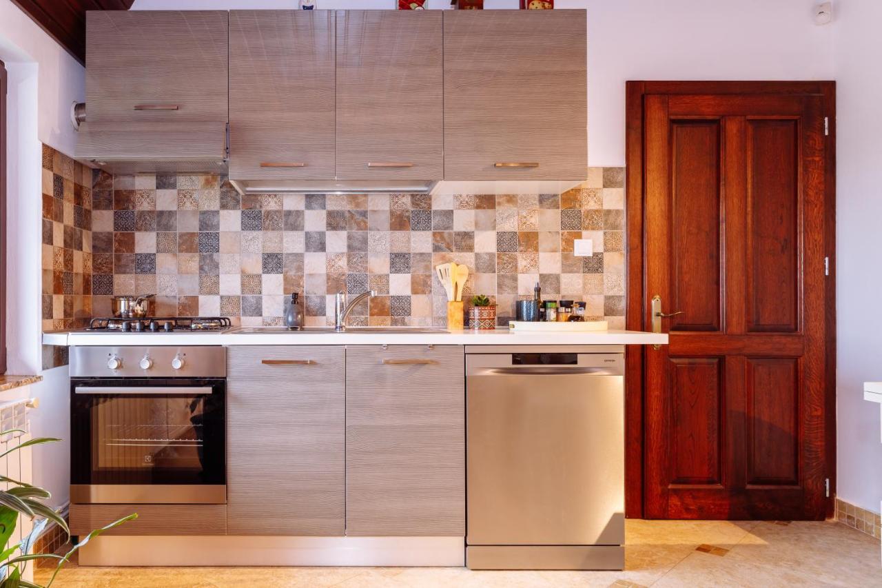 Ole Apartment - Get Your Energy For Free! Coffee And Tea On The House Timisoara Bagian luar foto